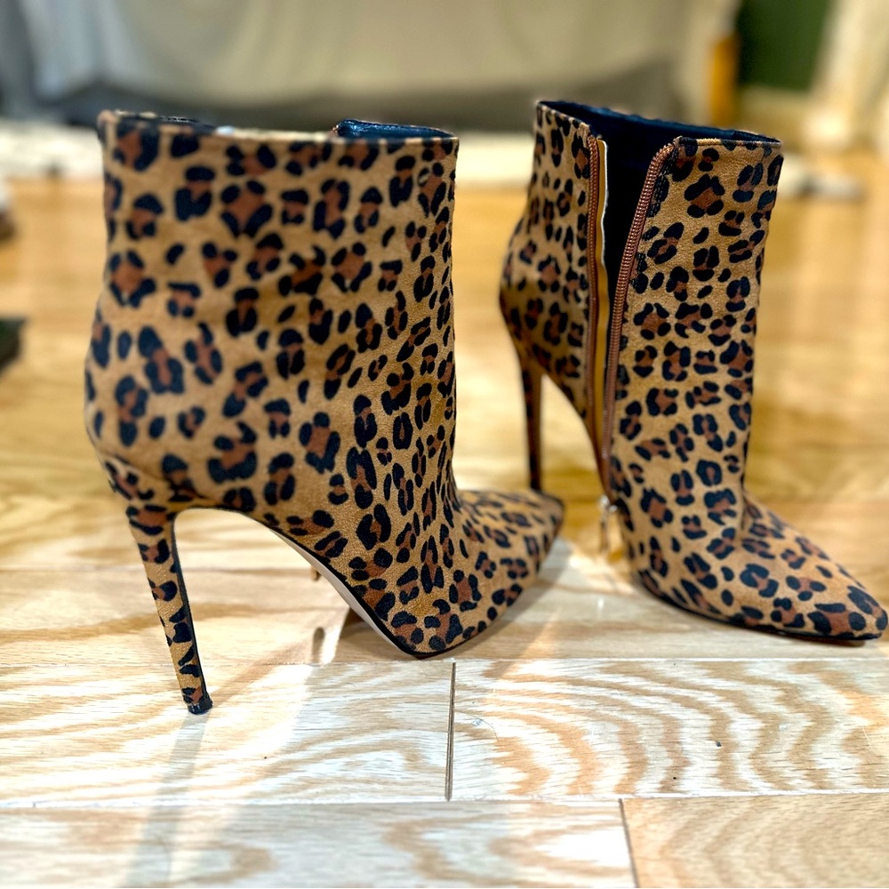 Heeled Leopard Print Boots
